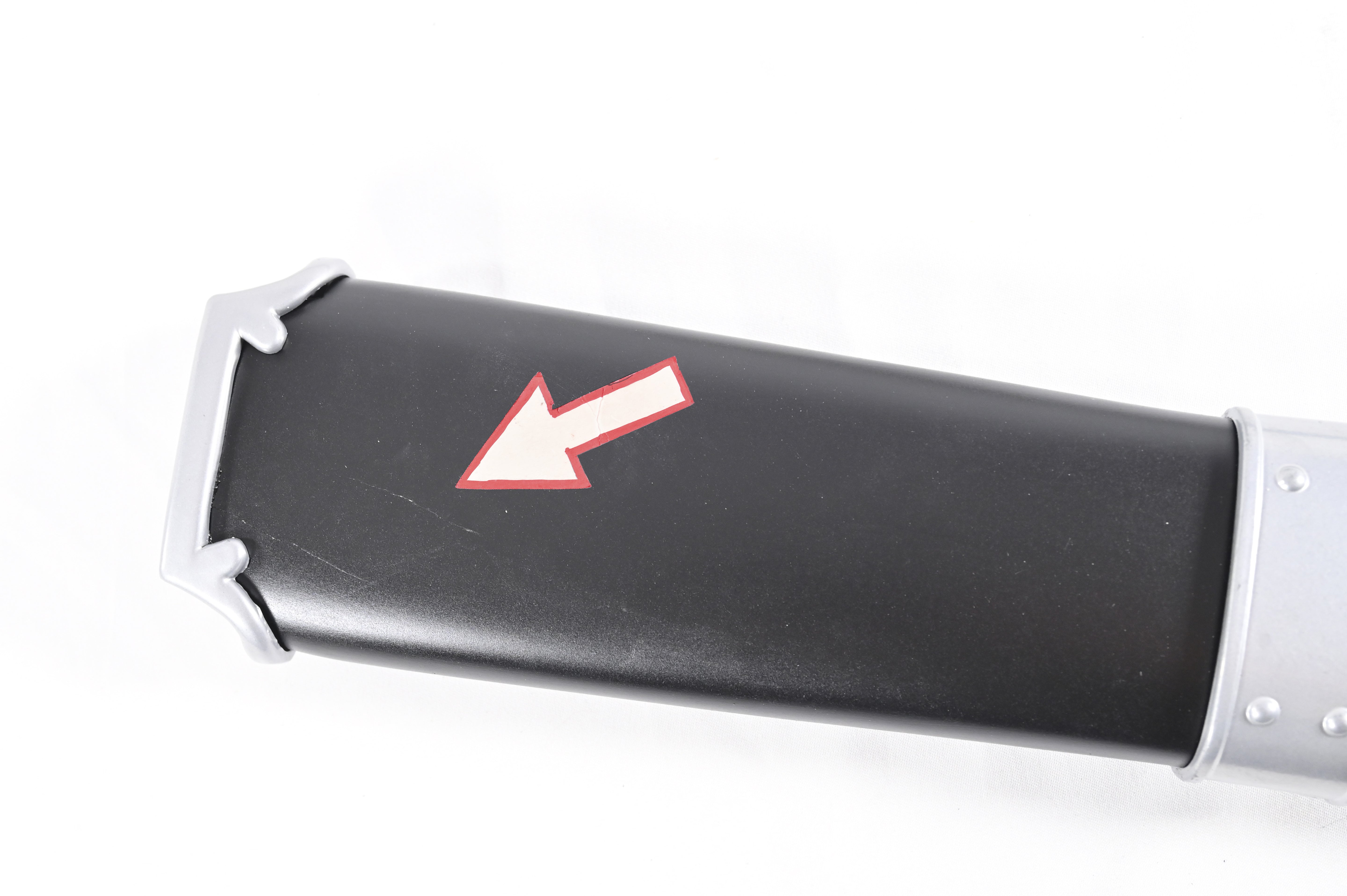 Elucidator - funda y hoja dañada