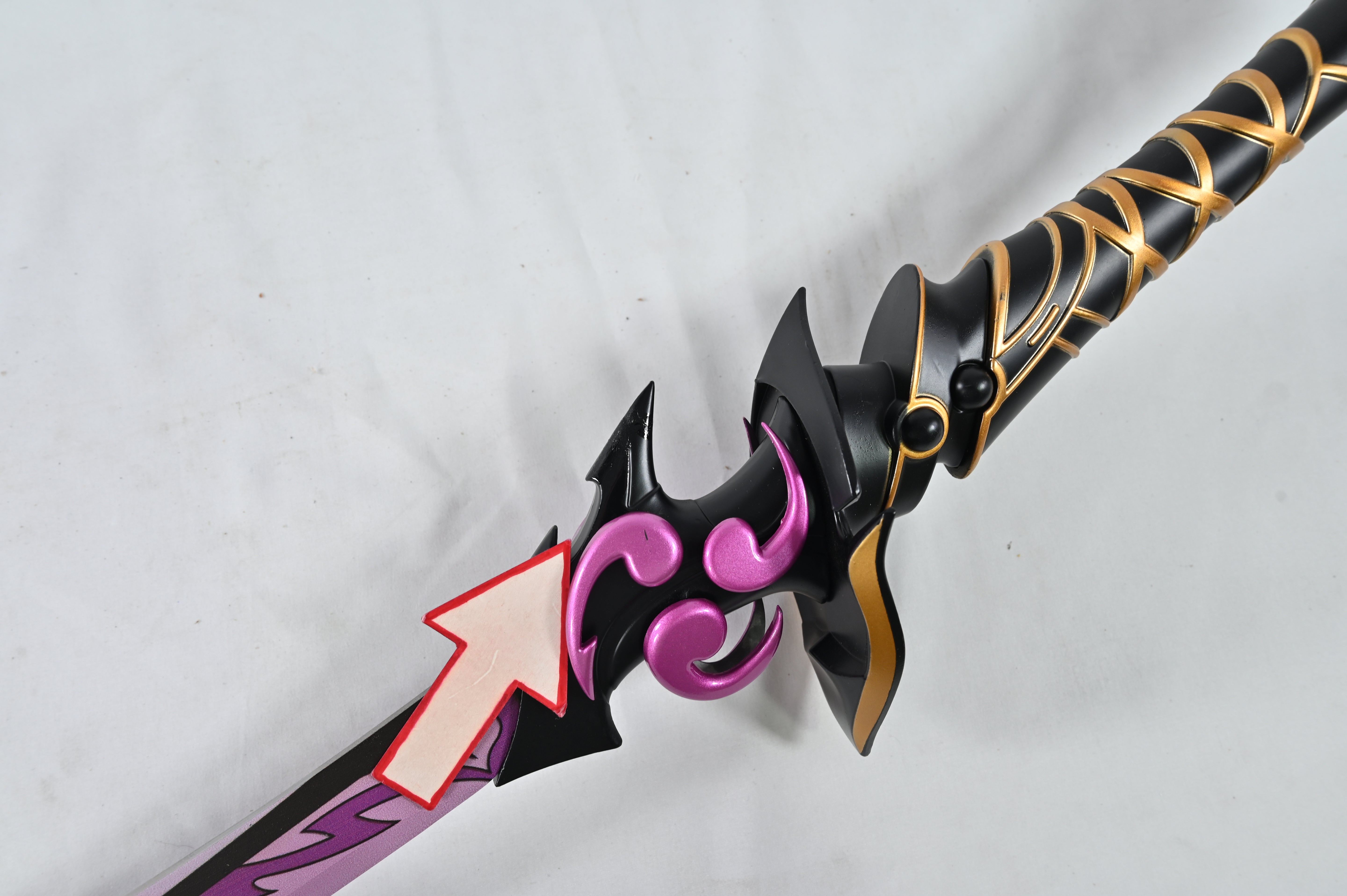 Musou Isshin - guardamanos mal pintado