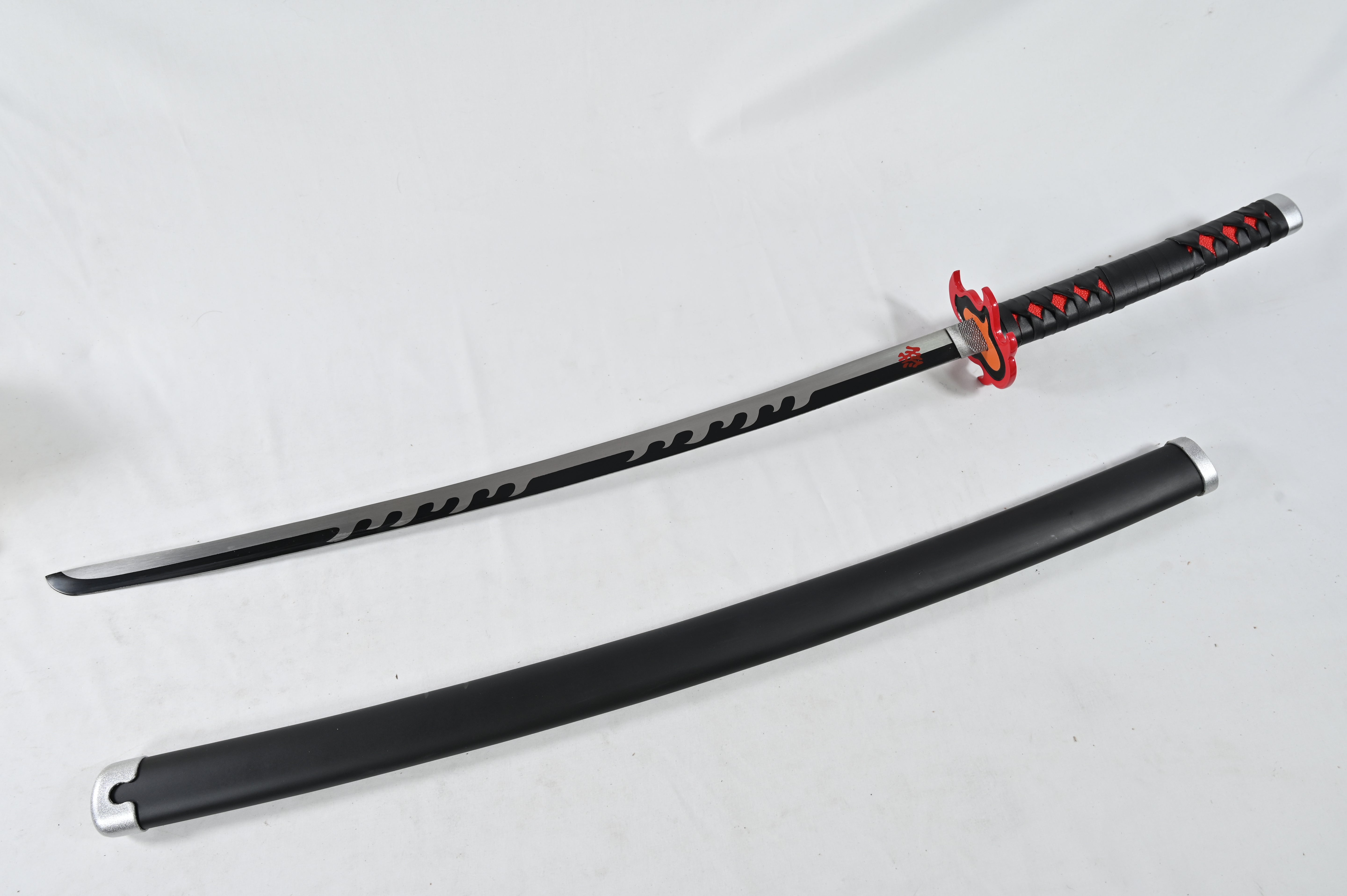 Sun Hanafuda - Kyojuro´s Legacy - funda dañada, hoja rayada