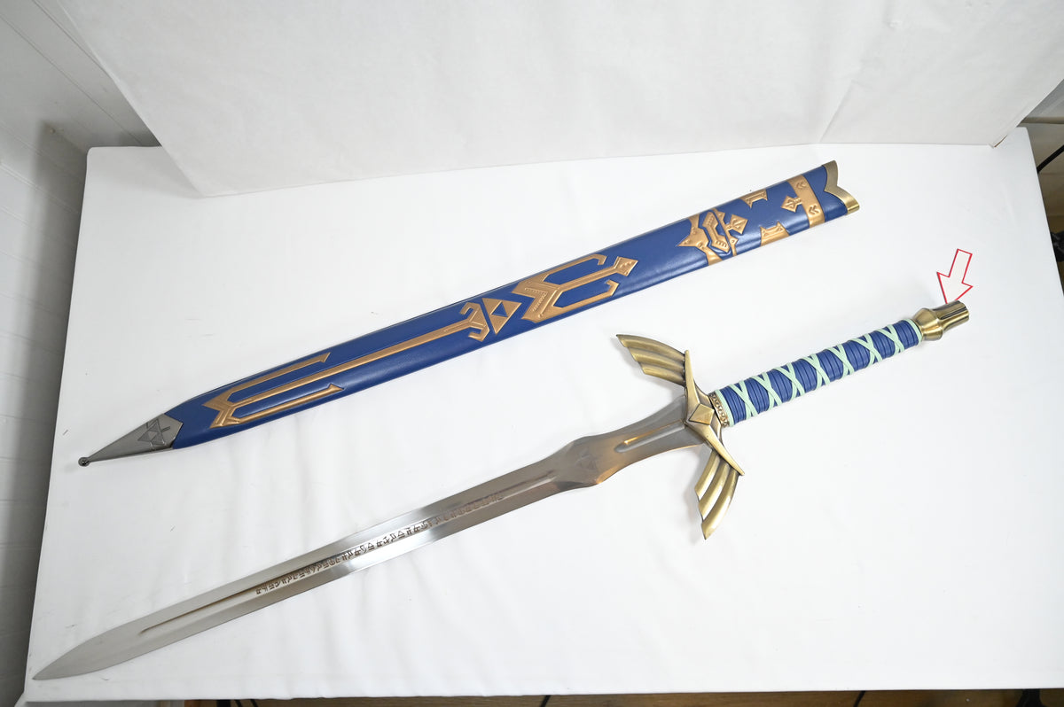 Royal Master Sword - pomo manchado
