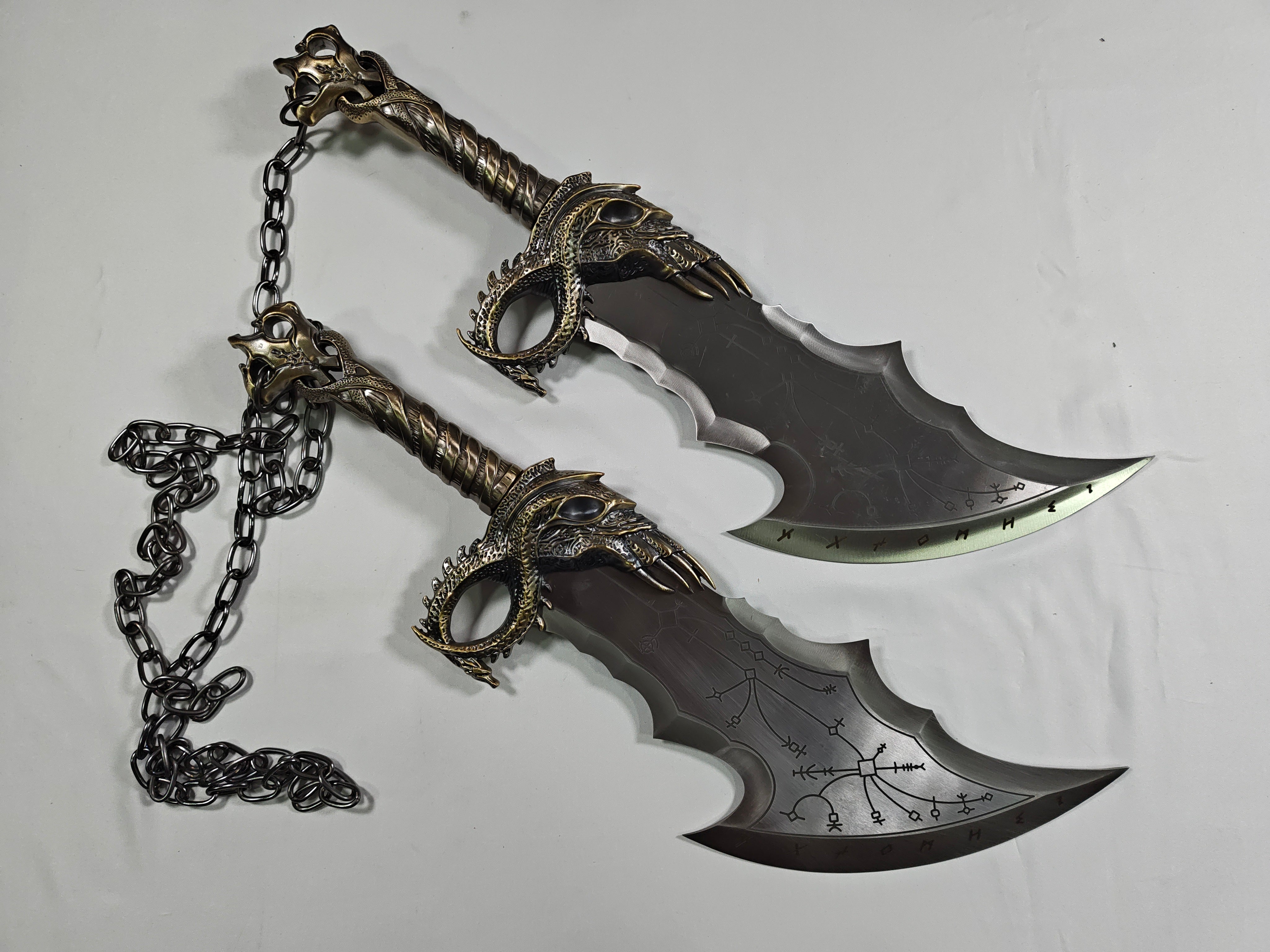 Espadas del Caos V2 - hojas manchadas y rayadas