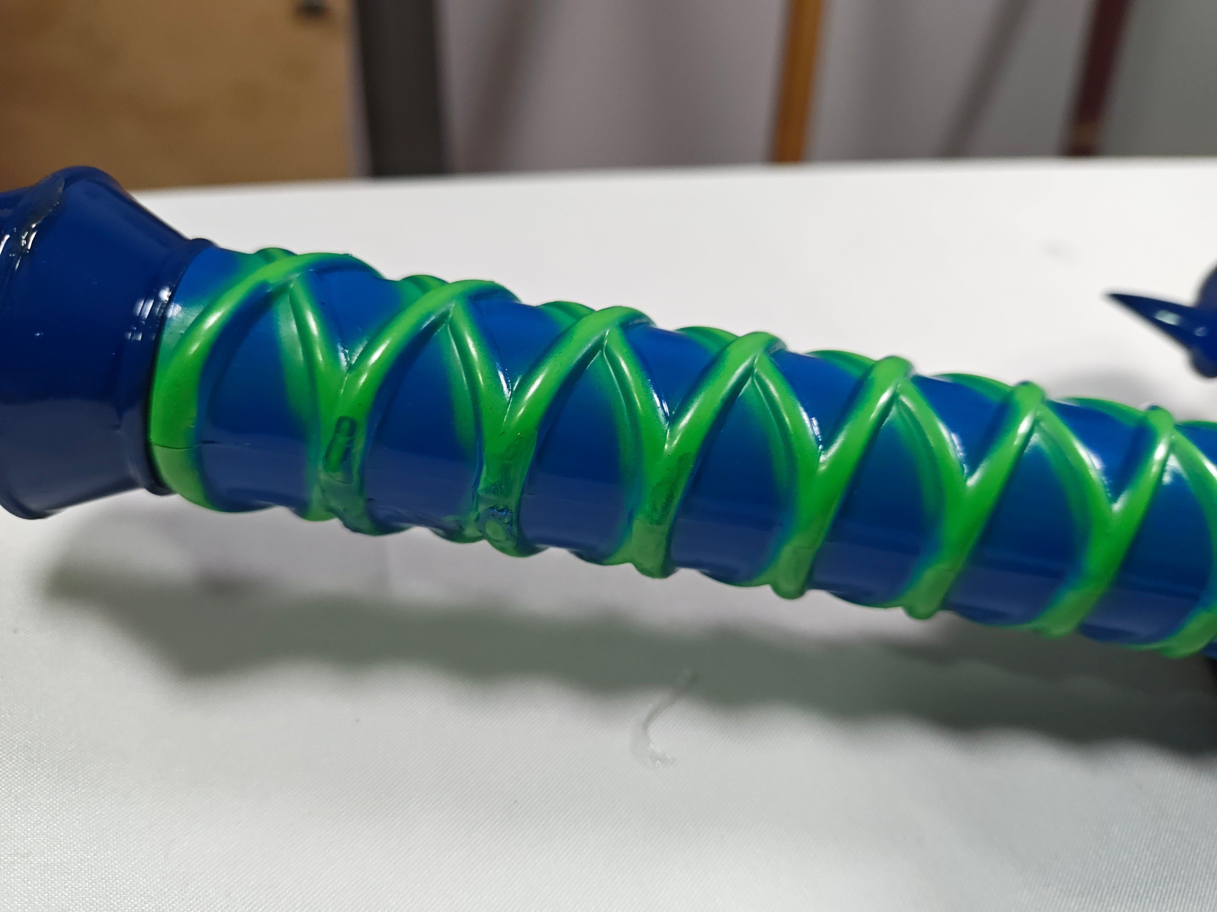 Elite Master Sword - mango mal pintado