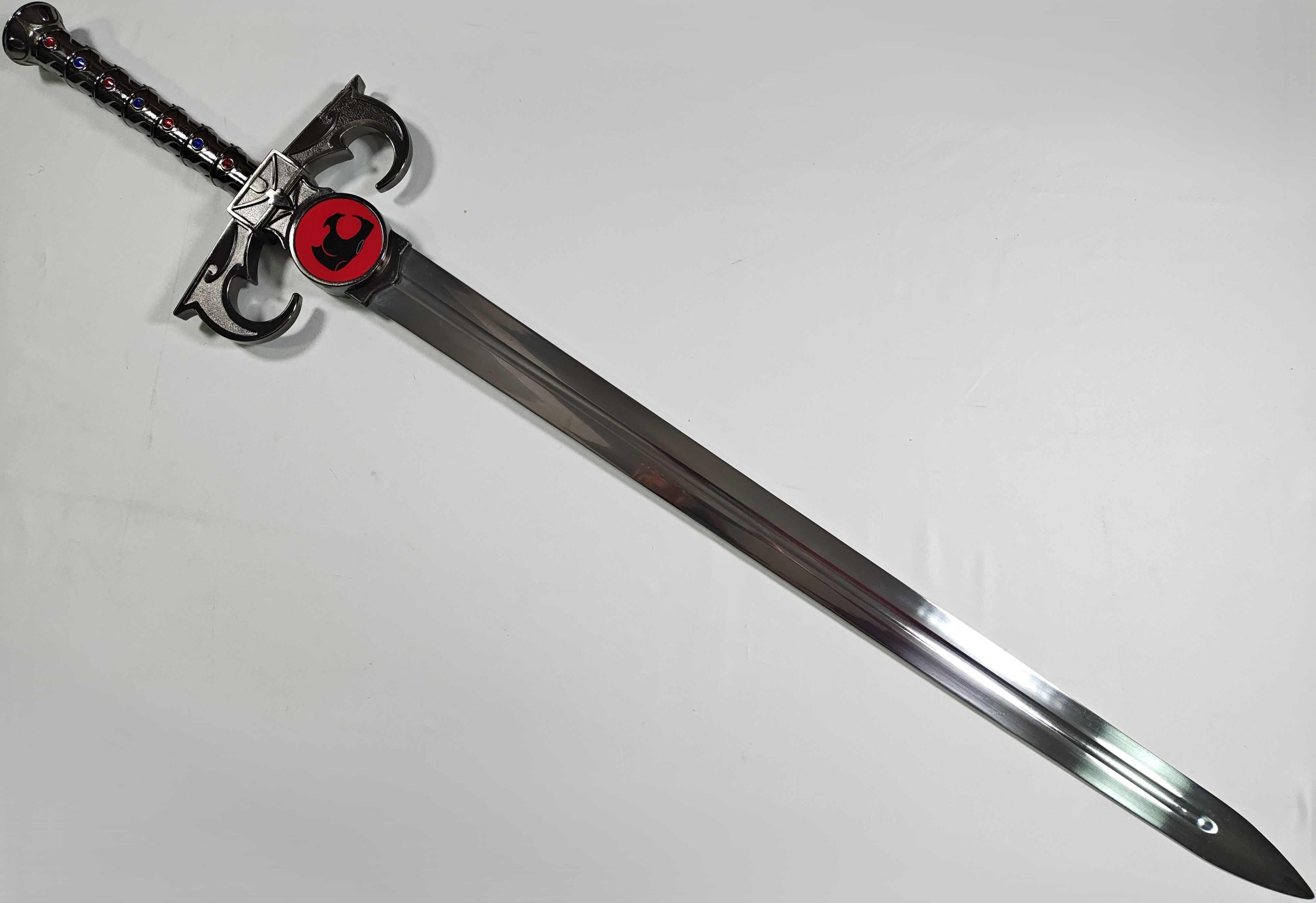 Espada del Augurio - cromado dañado, picadura en guardamanos