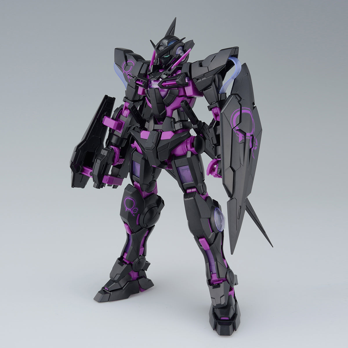 PREVENTA MG 1/100 GN-001 Gundam Exia (Recirculation color/neon purple) Gundam