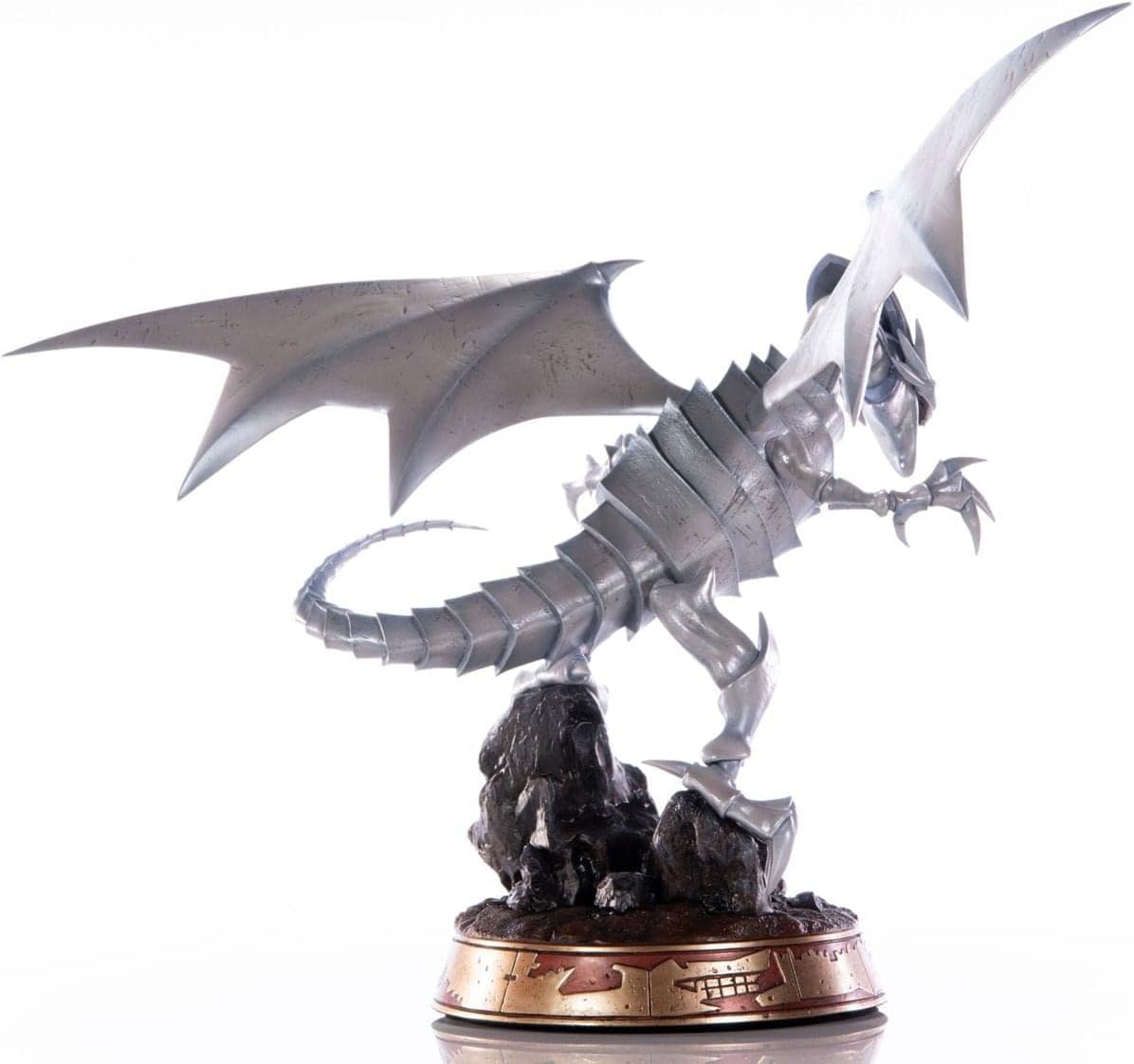 Estatua Blue-Eyes White Dragon - Yu-Gi-Oh!