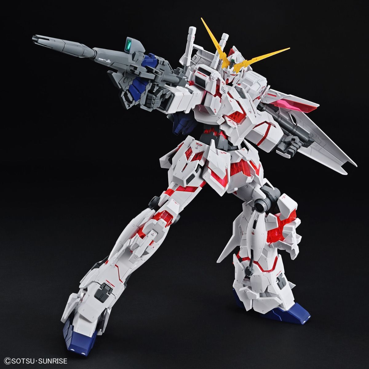 Mega Size 1/48 RX-0 Unicorn (Destroy Mode) Gundam