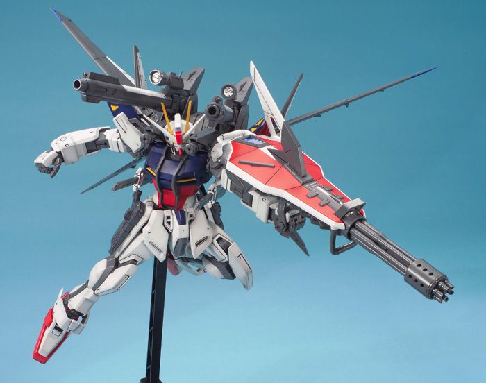 MG 1/100 GAT-X105E Strike E + IWSP (Astray Lukas O'Donnell Custom) Gundam