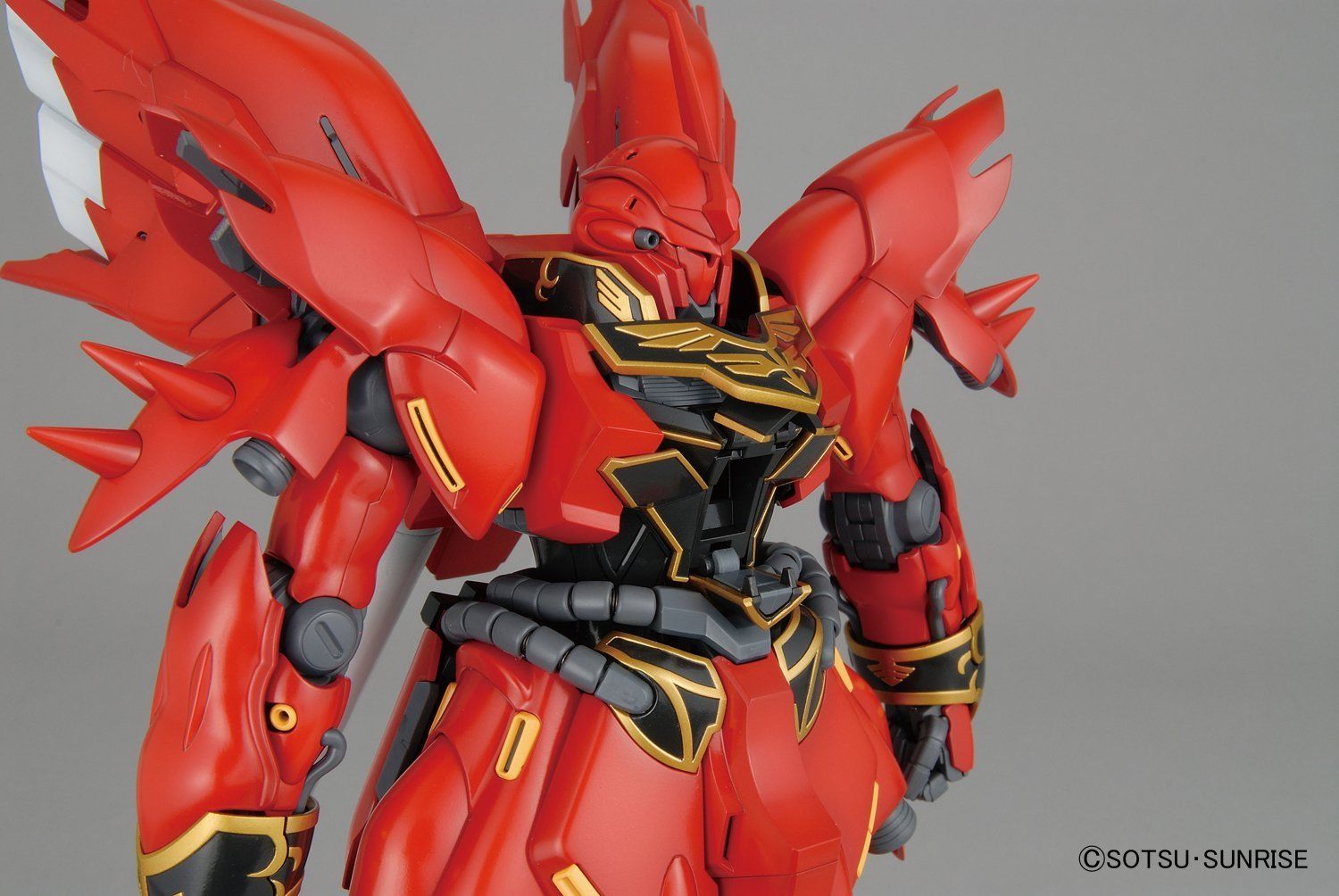 MG 1/100 MSN-06S Sinanju (Anime Color ver.) Gundam