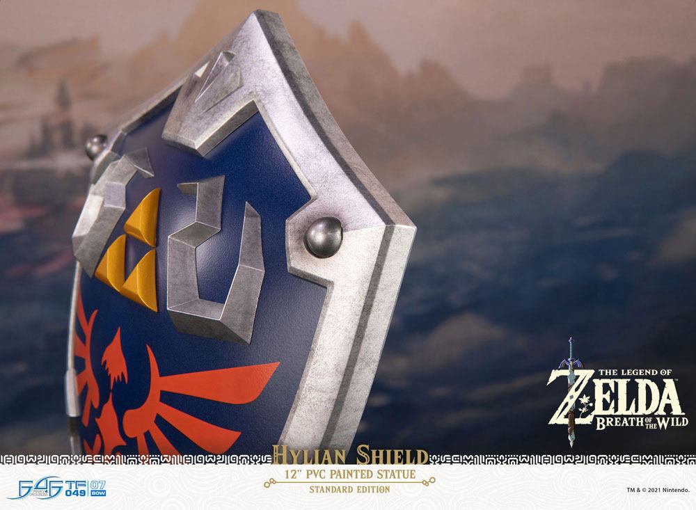 The Legend of Zelda: Breath of the Wild - Hylian Shield PVC Statue
