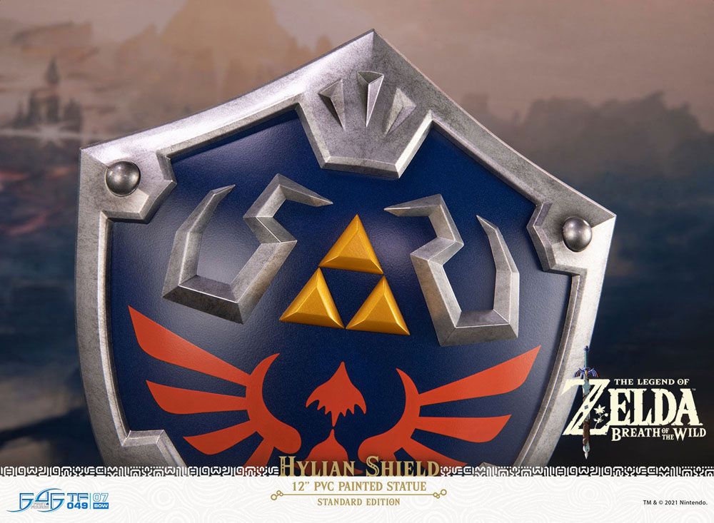 The Legend of Zelda: Breath of the Wild - Hylian Shield PVC Statue