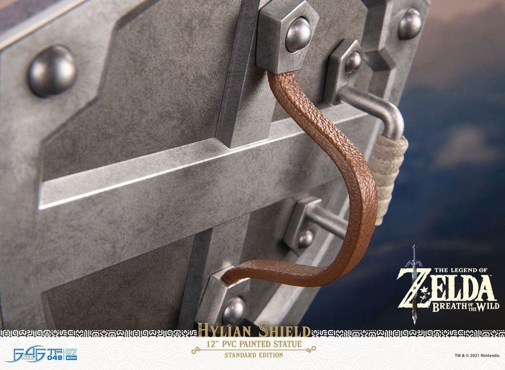 The Legend of Zelda: Breath of the Wild - Hylian Shield PVC Statue