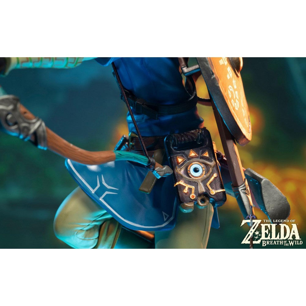 The Legend of Zelda: Breath of the Wild - 100 Years bundle: Link and Zelda (Collector's Edition)