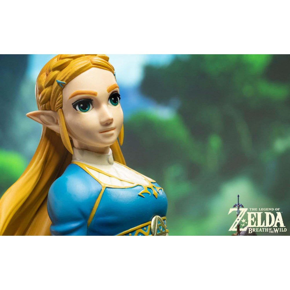 The Legend of Zelda: Breath of the Wild - 100 Years bundle: Link and Zelda (Collector's Edition)