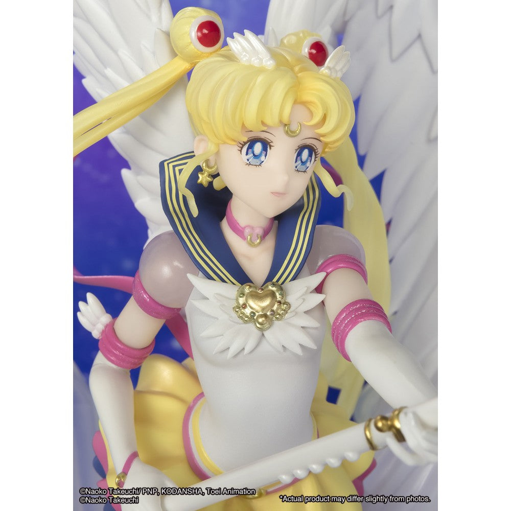 Figuarts Zero choutte - Eternal Sailor Moon (Darkness calls to light, and light, summons darkness) - Sailor Moon