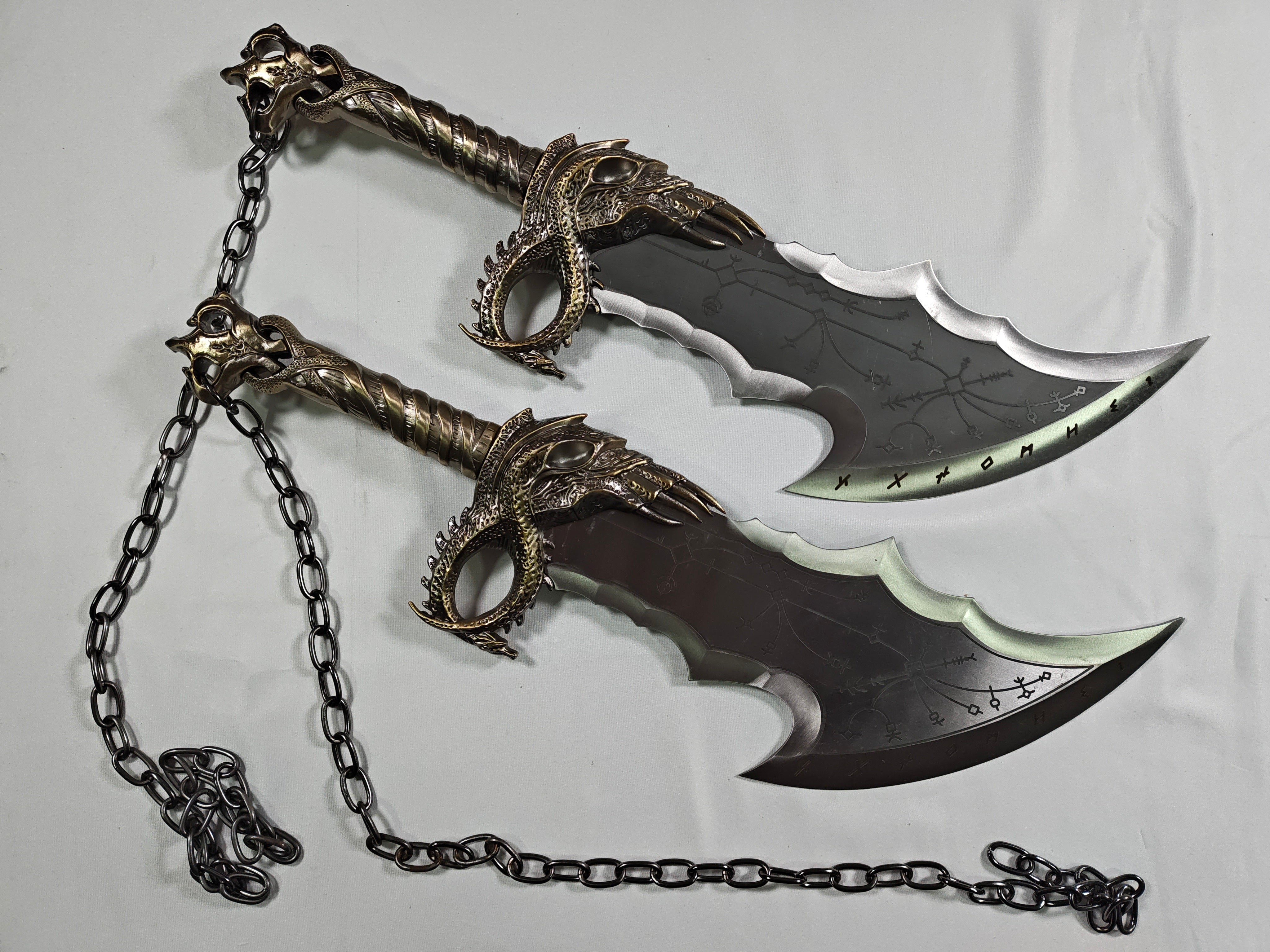 Espadas del Caos V2 - hojas manchadas y rayadas