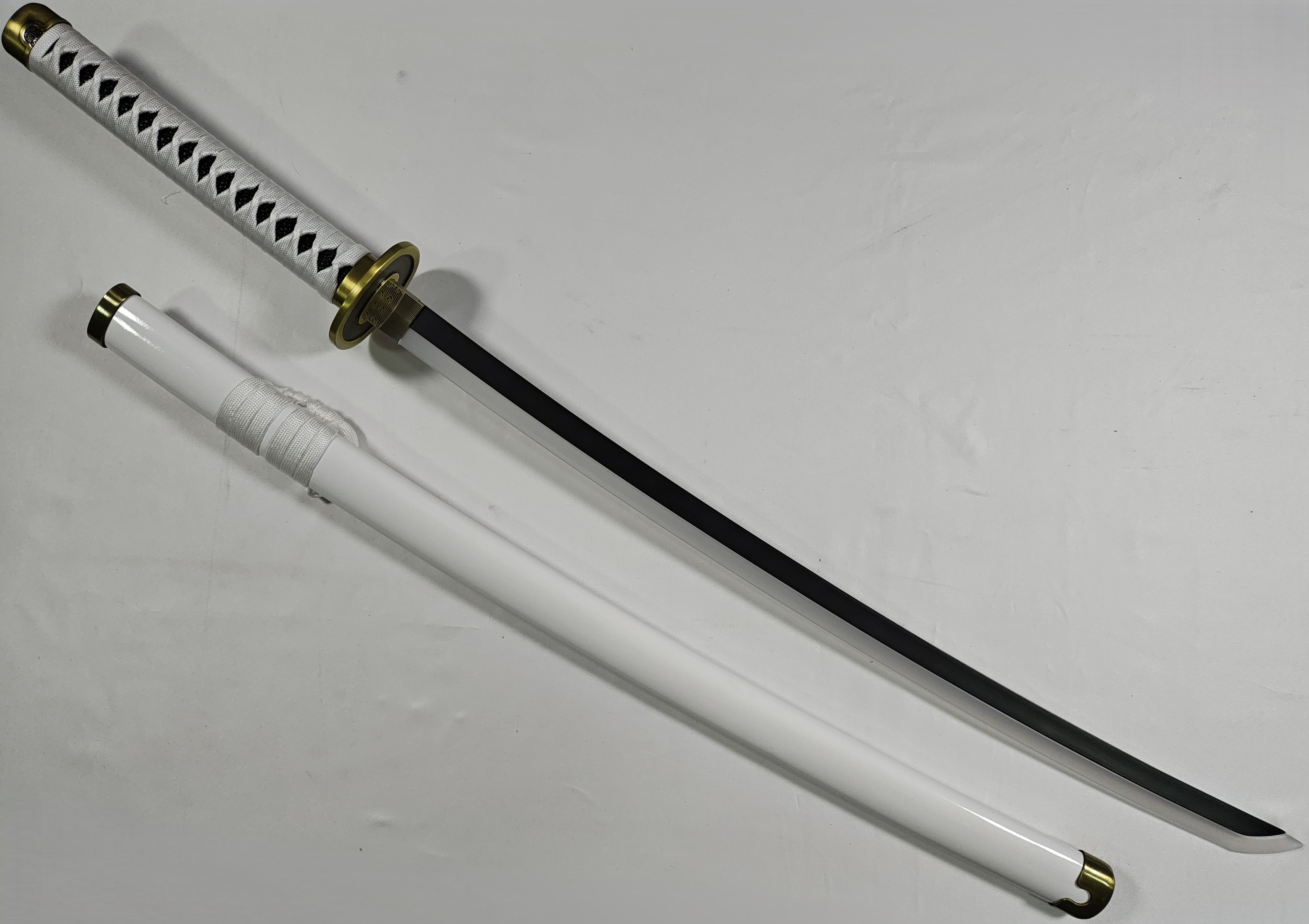 Wado Ichimonji (iluminación LED)