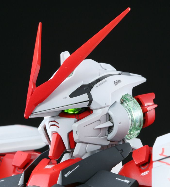 PG 1/60 MBF-P02 Astray Red Frame Gundam