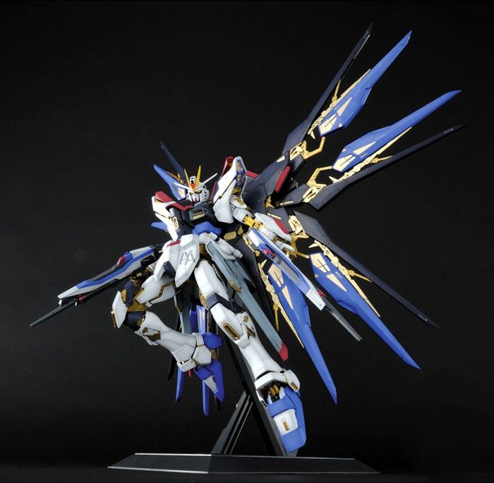 thumbnail image 2 of Unbranded Metal Joint Set For PG 1/60 ZGMF-X20A Strike Freedom Gundam – Save Broken Parts 2 of 4